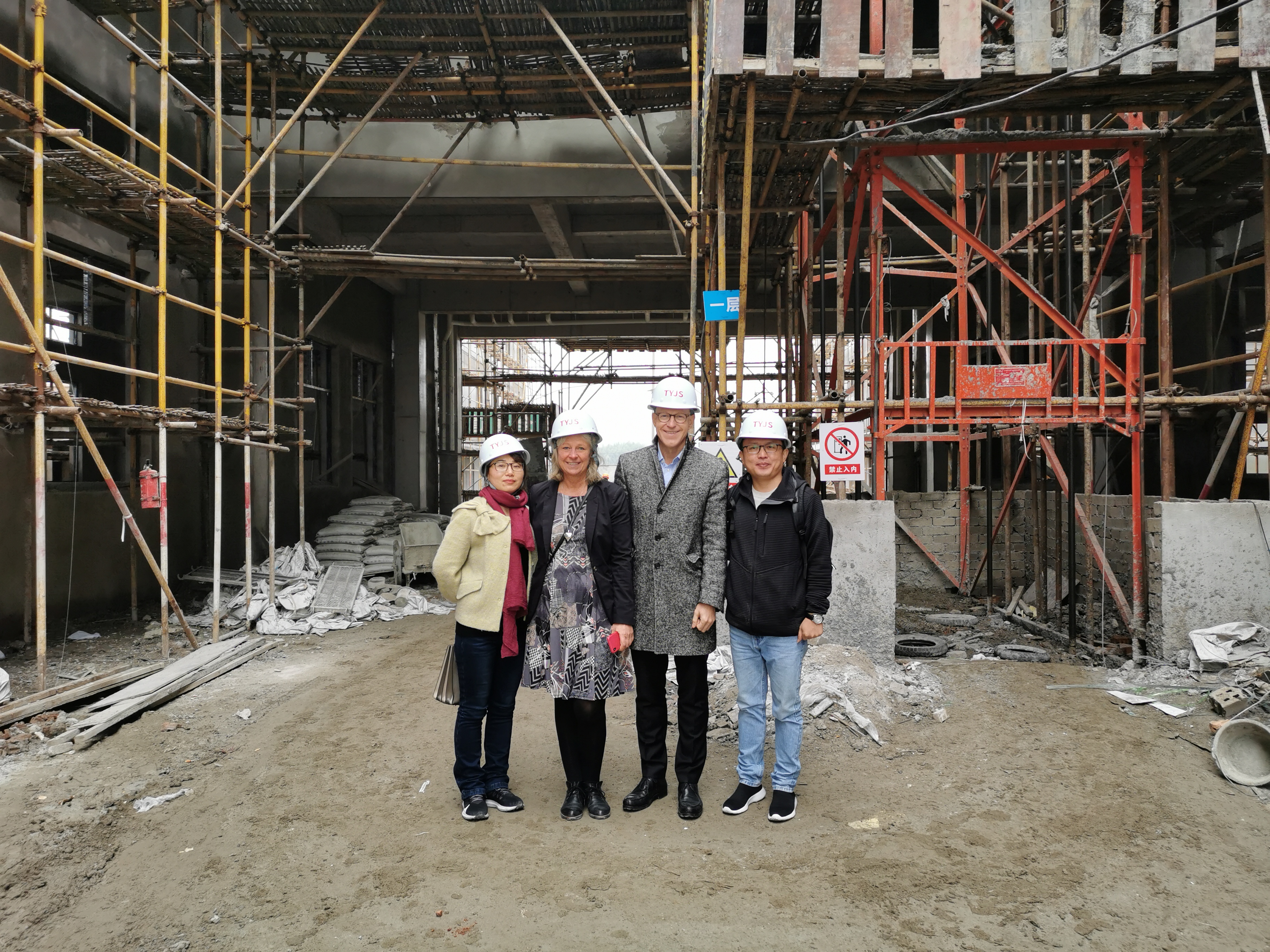 マイクロが見つかりました